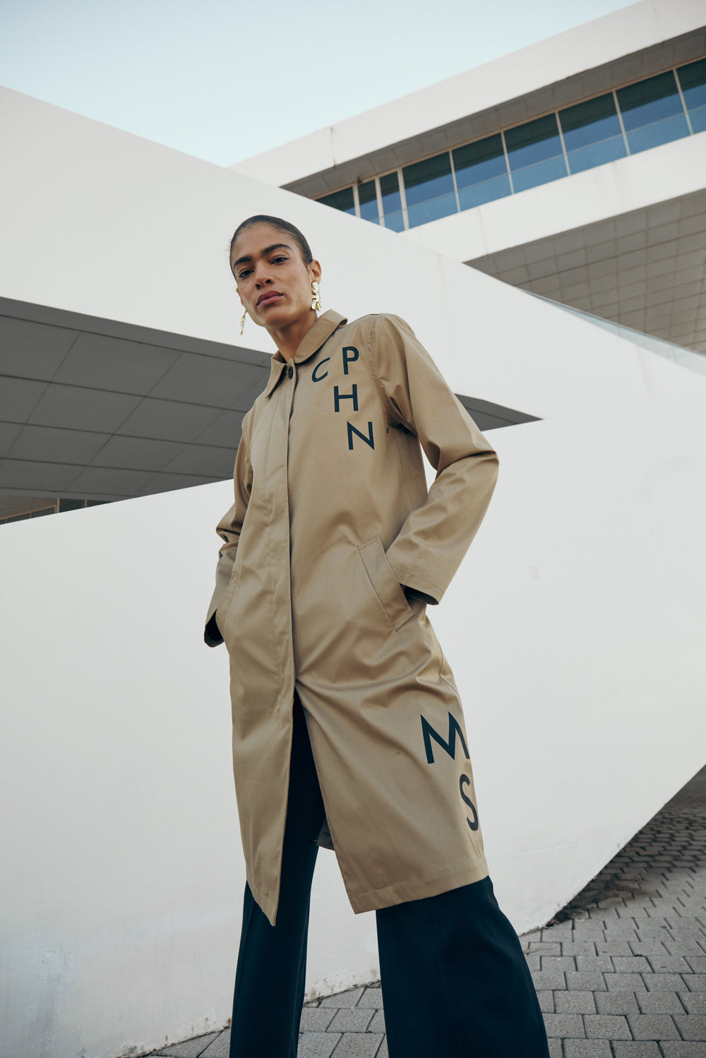 Cmplot - jas met logo in beige