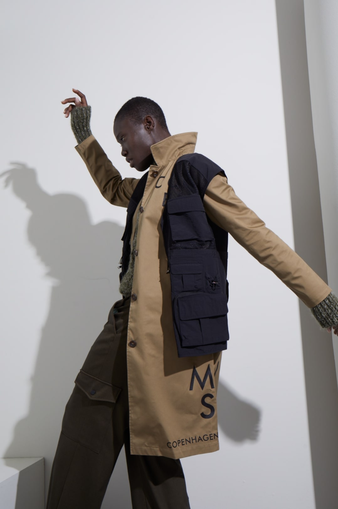 Cmplot - jas met logo in beige