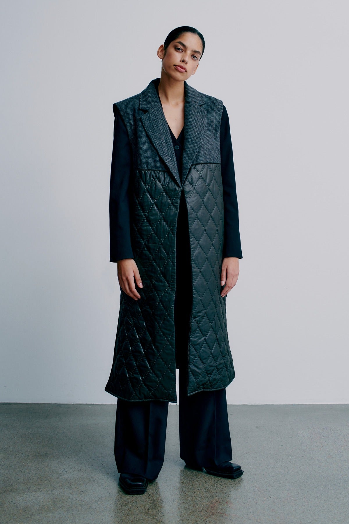 CMNet - Wadded Waistcoat in zwart