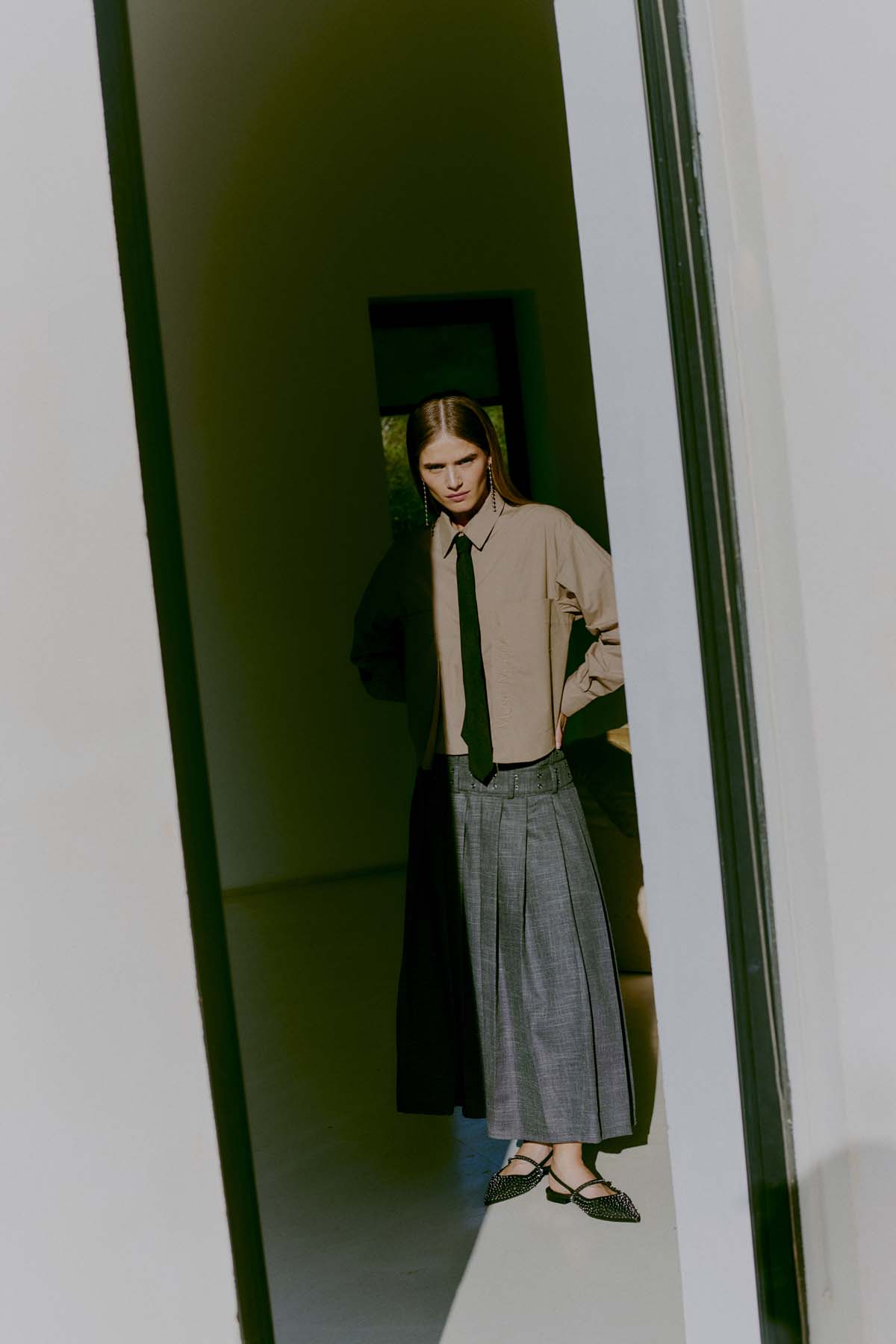 Cmblur - kort shirt met logo -details in beige