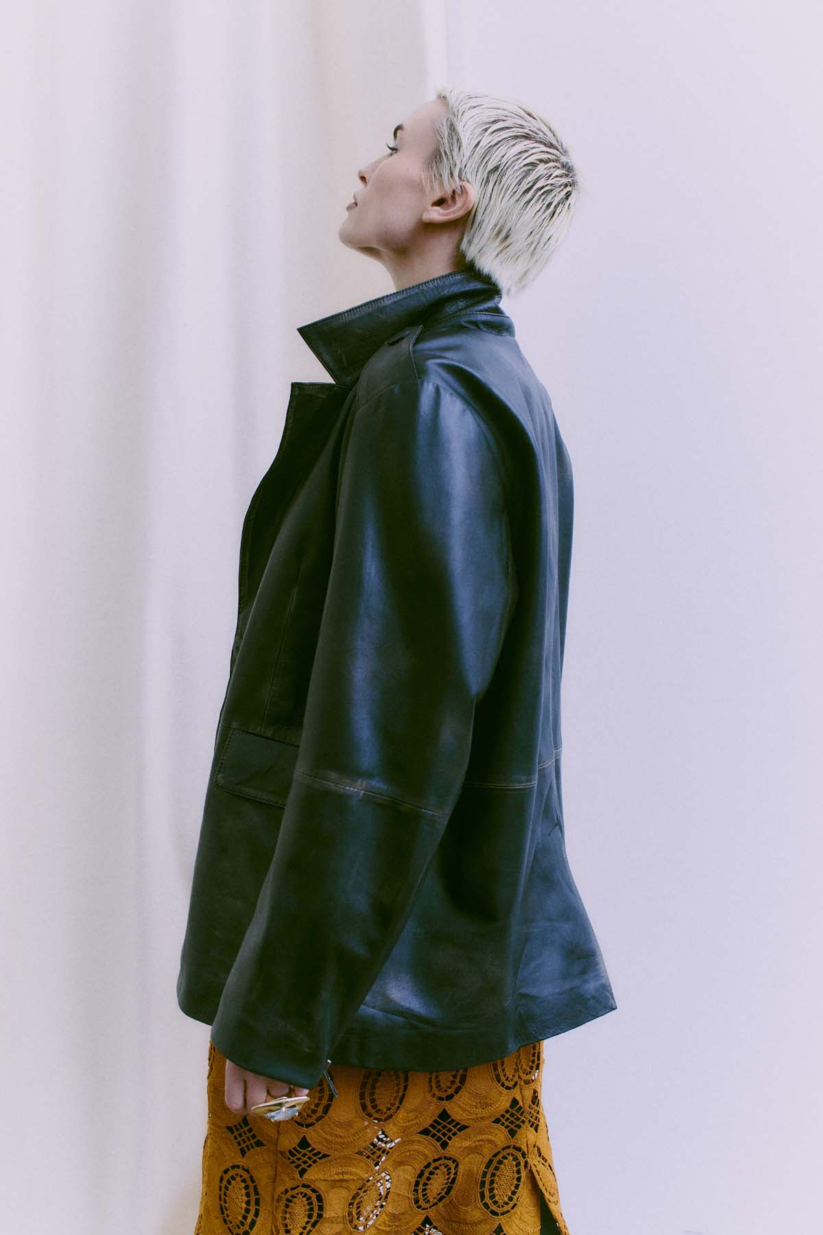 CMQUEEN - LEATHERBLAZER IN BLACK AND BROWN