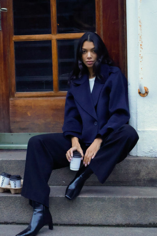 CMEMMA - SHORT DOUBLE-BREASTED JACKET IN BLUE