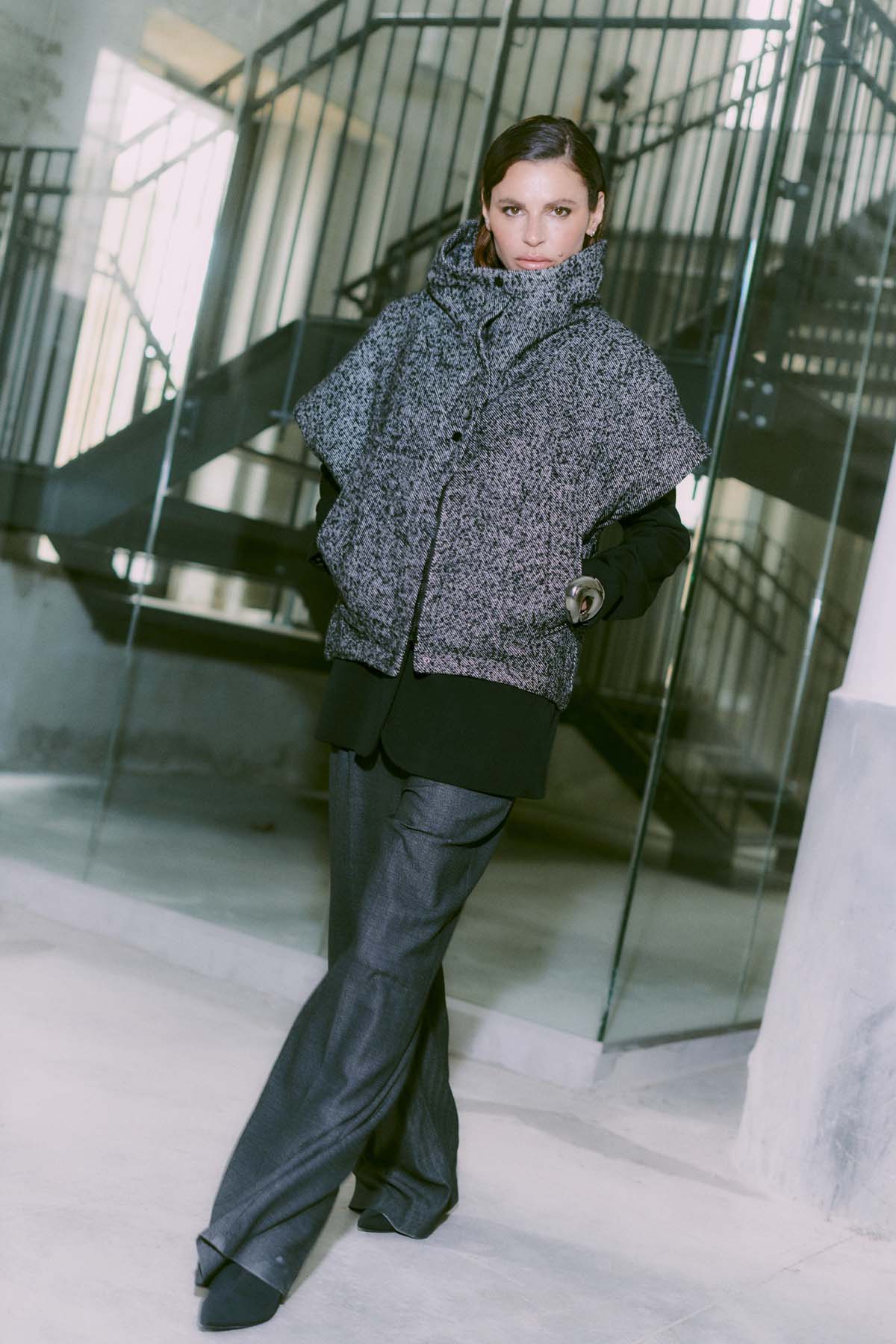 Cmnetwo - Oversize Waistcoat in zwart, gebroken wit