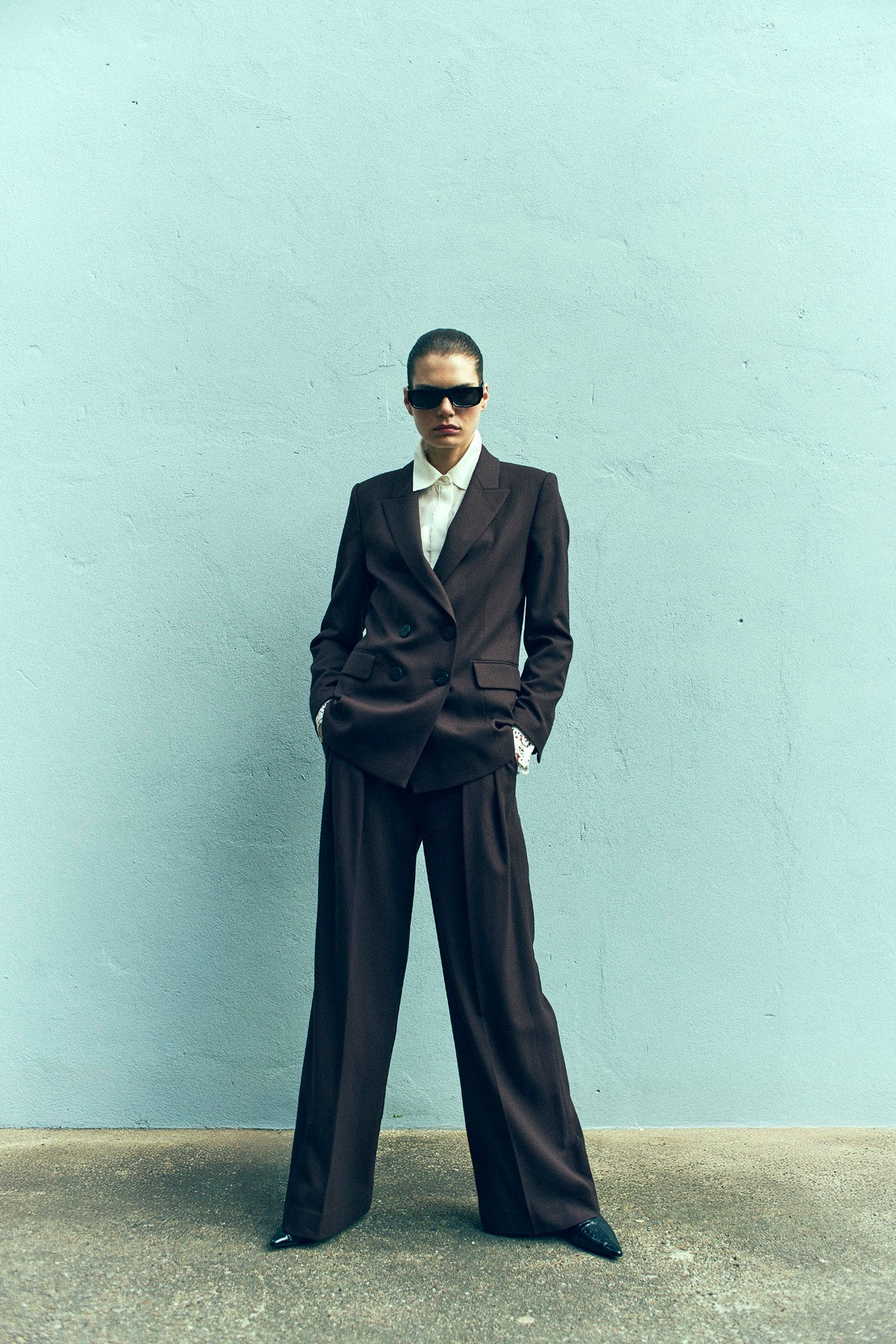 CMTAILOR - HIGH-WAISTED PANTS IN BROWN