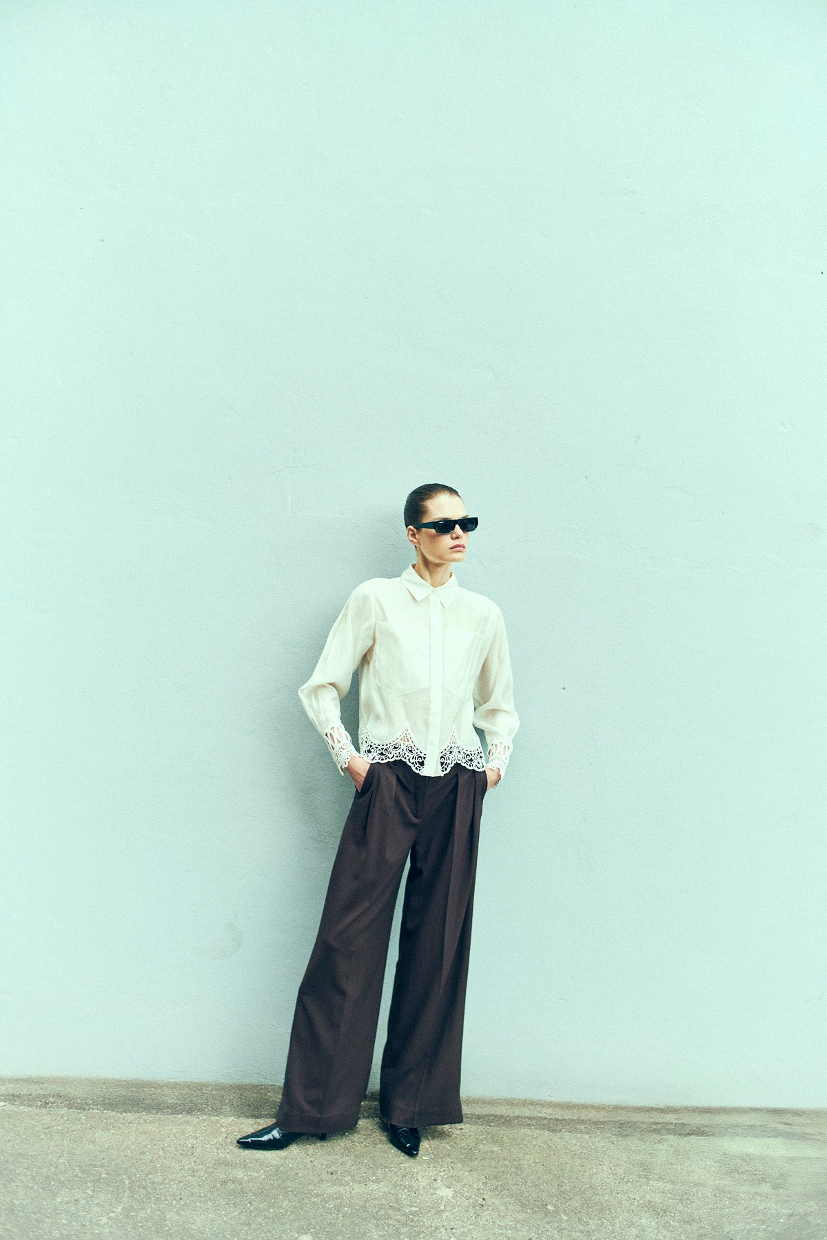 CMTAILOR - HIGH-WAISTED PANTS IN BROWN