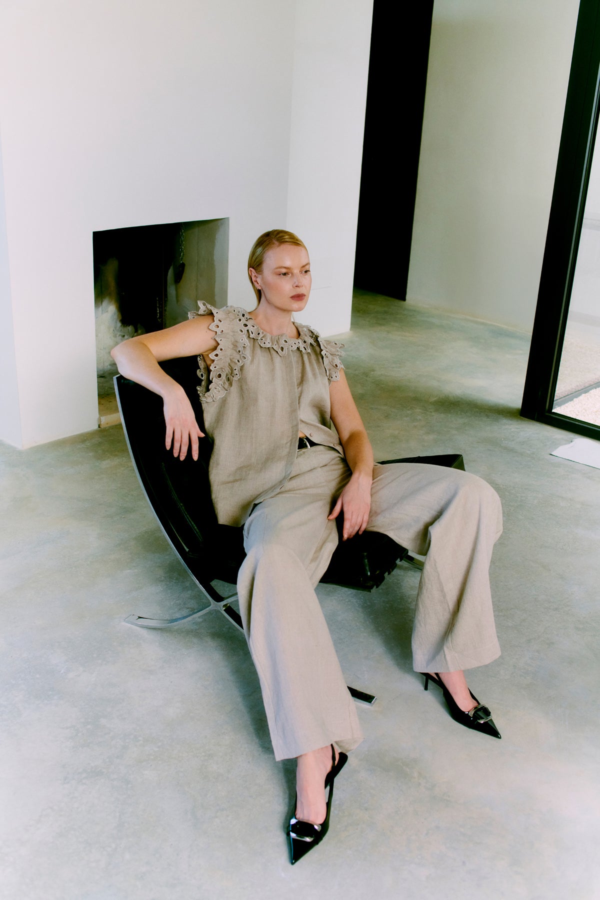 Cmnatuli - linnen broek in beige