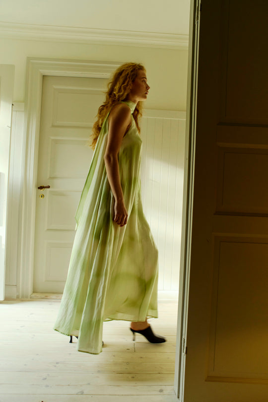 CMFIE - HALTER NECK DRESS IN OFF-WHITE AND LIGHT GREEN