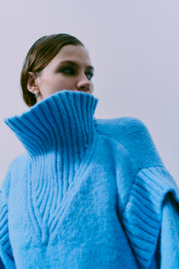 Cmandrea - gebreide pullover in blauw
