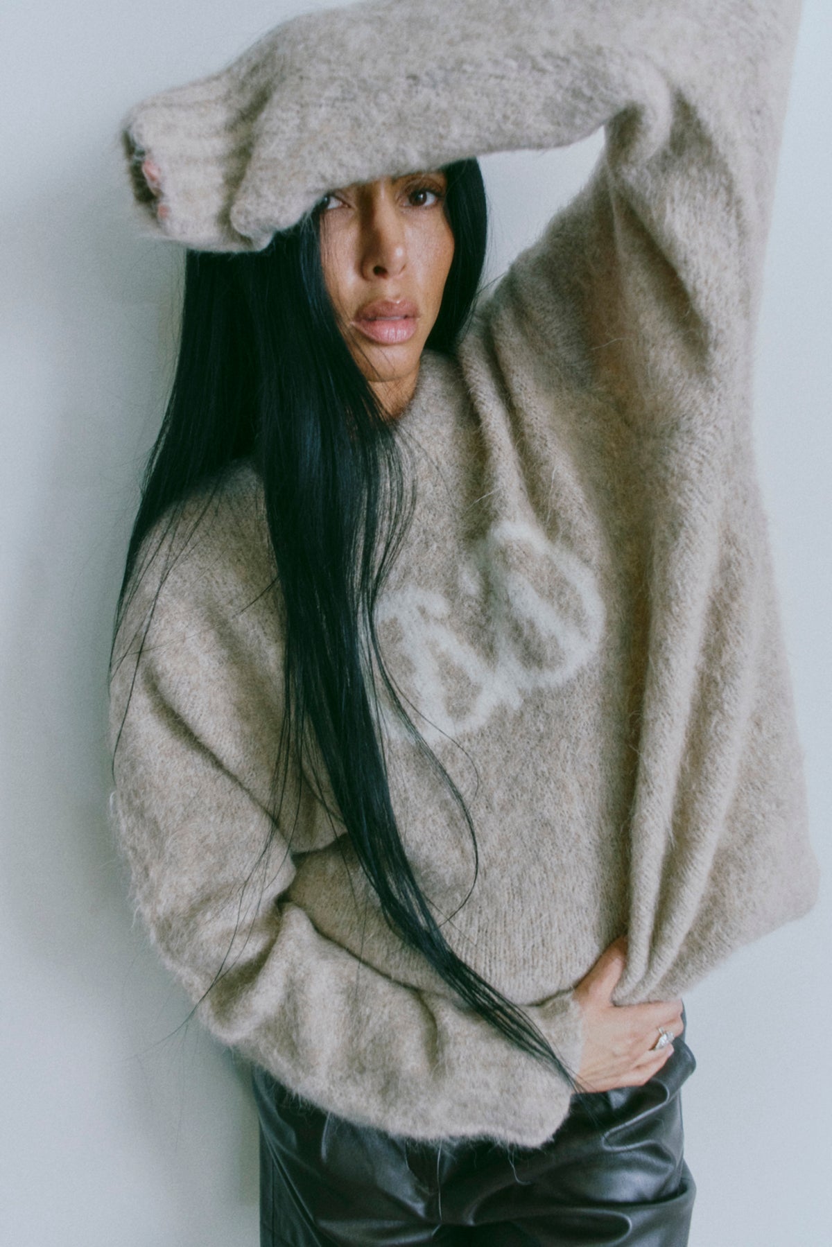 Cmkate - gebreide pullover met logo -details in beige