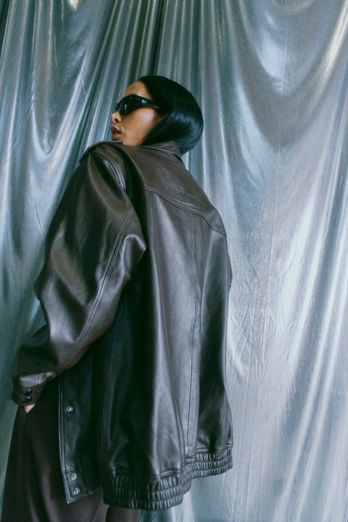 CMROYAL - OVERSIZED LEATHER JACKET IN BROWN