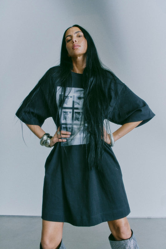 Cmmuse - Gedrukte jurk in zwart