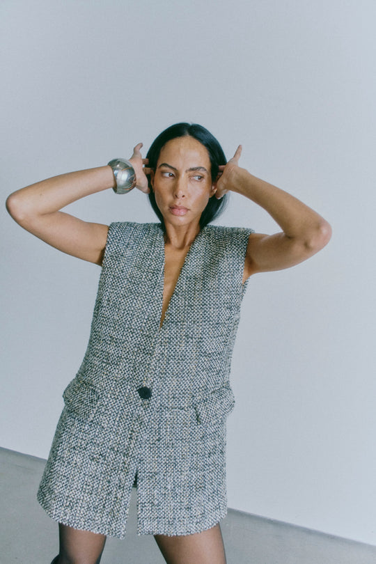 CMRUBI - KNITTED WAISTCOAT IN GREY AND OFF-WHITE