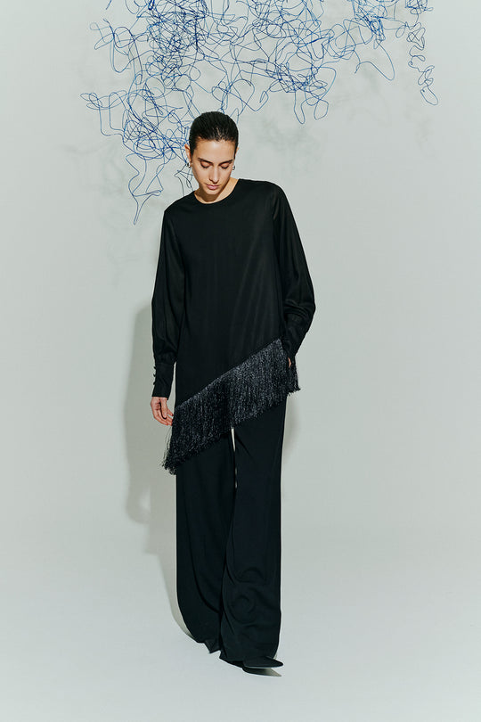 CMNELLY – BLOUSE WITH FRINGING IN BLACK