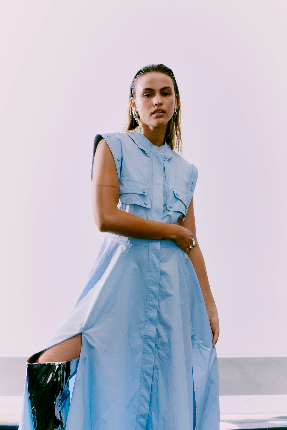 CMSHIRLEY - Lange shirtjurk met riem in blauw