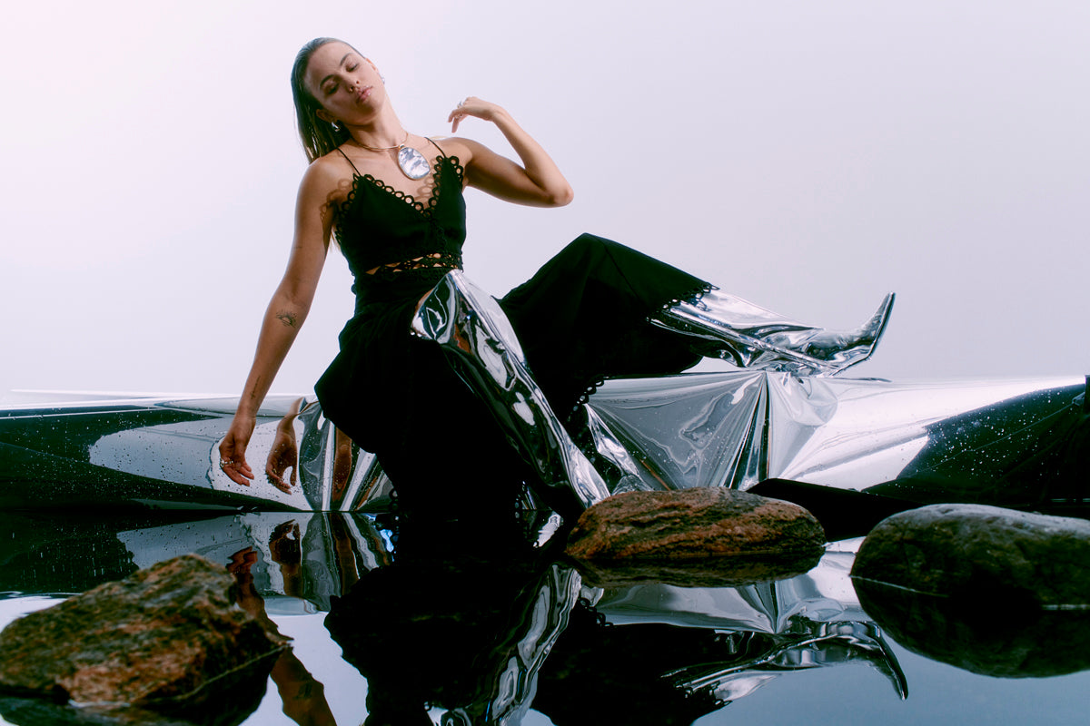 CMASLEAH-Top met snit-en-sew kant in zwart