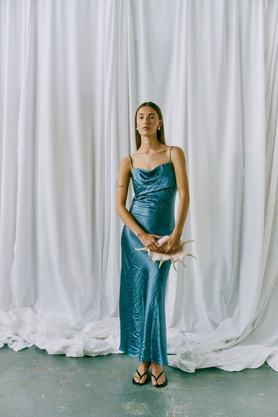 CMSASHA - SATIN DRESS IN BLUE