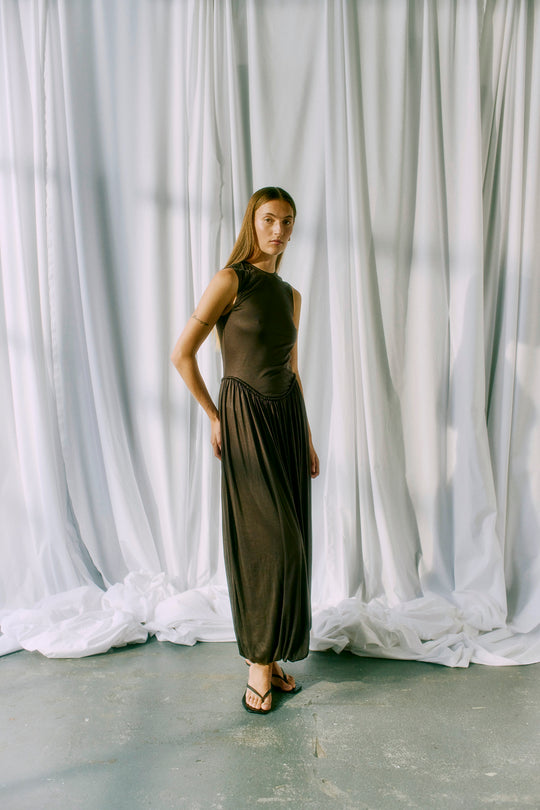 CMLAYNA - DRESS IN BROWN