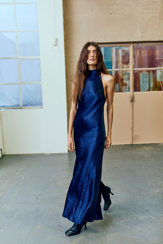 CMSASHA – HALTER-NECK DRESS IN BLUE