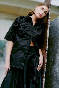 CMSIMI - SHIRT WITH HANDMADE FLOWERS IN BLACK