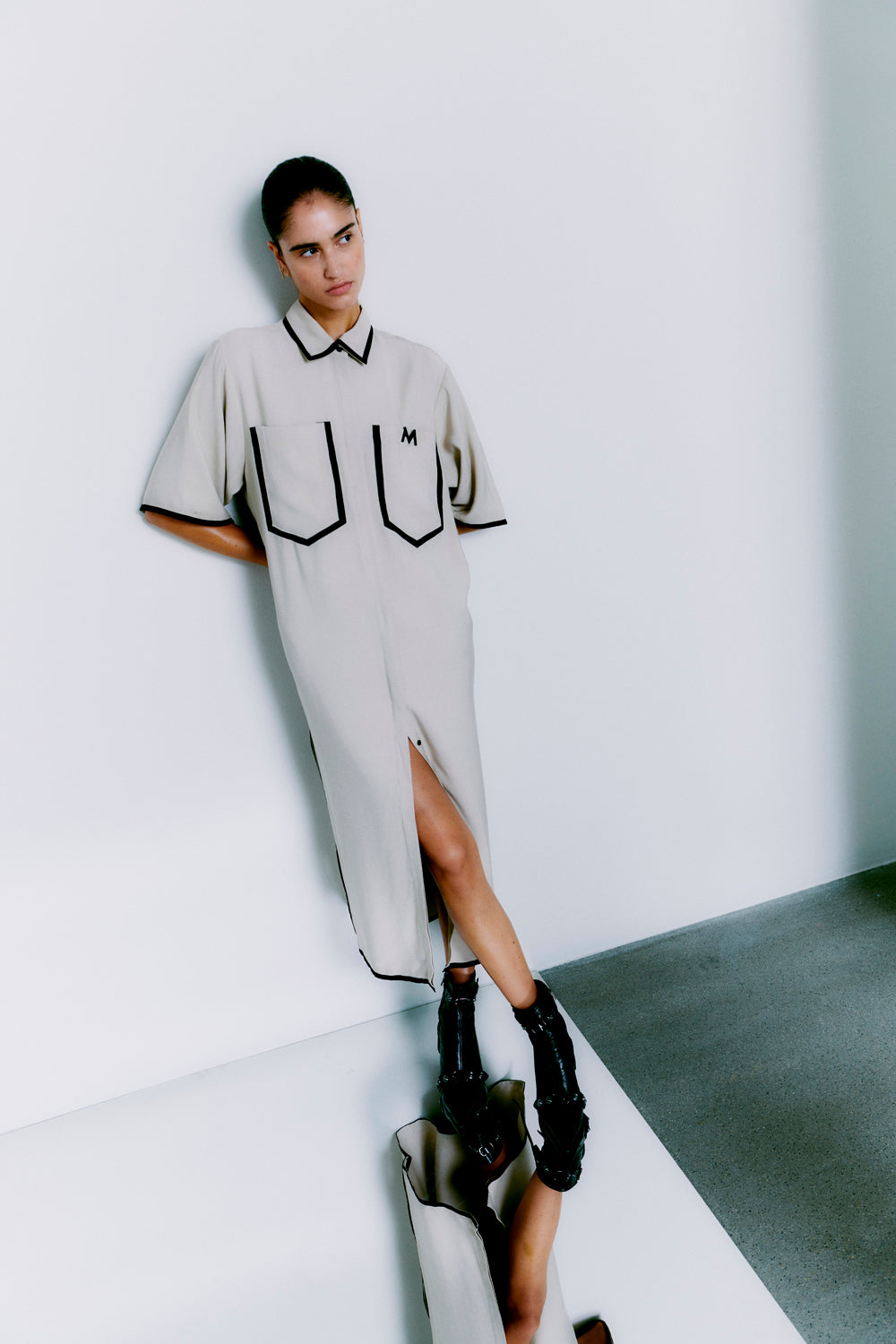 CMSI - DRESS IN BEIGE