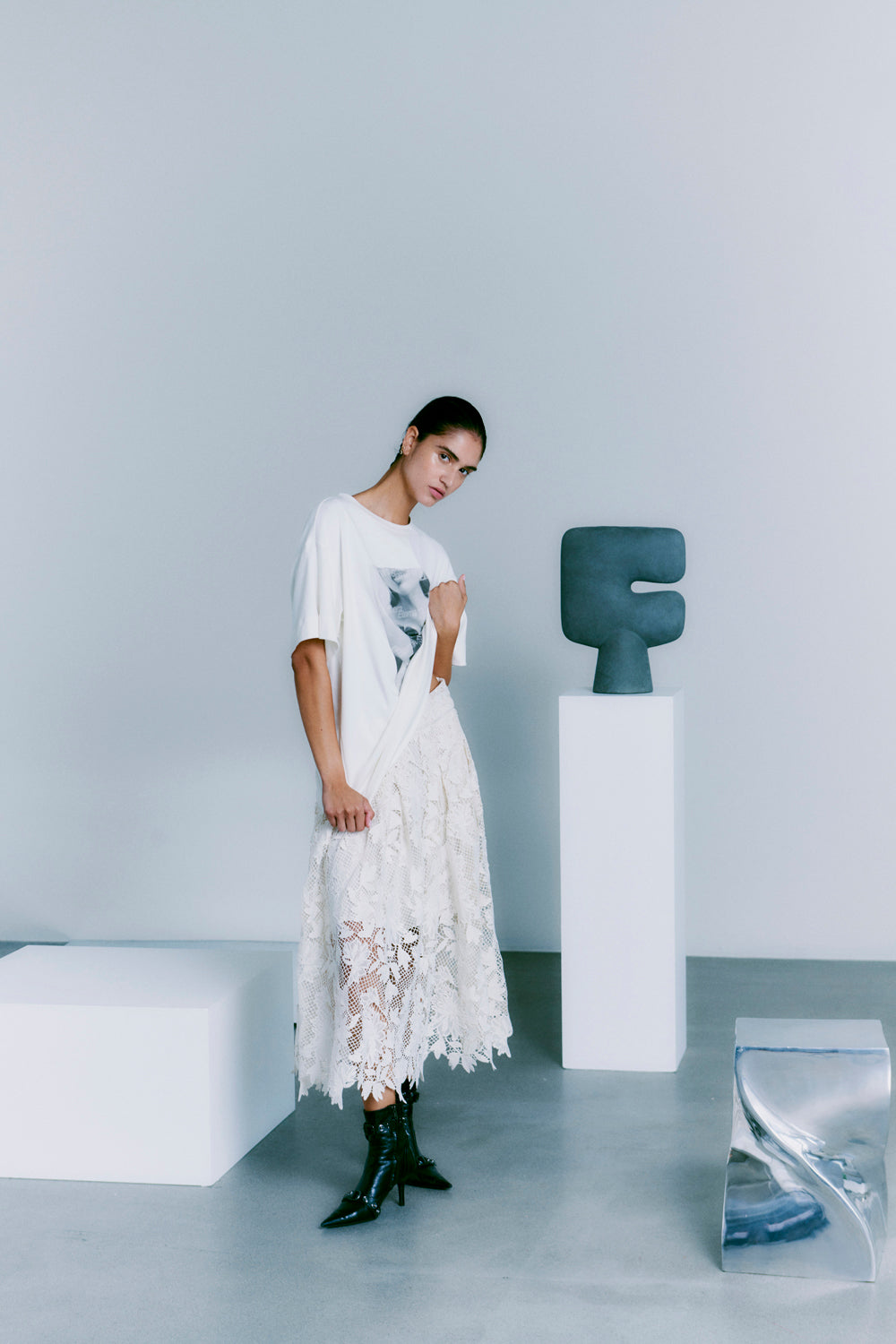 CMLARAH - SKIRT WITH ALLOVER LACE IN OFF-WHITE