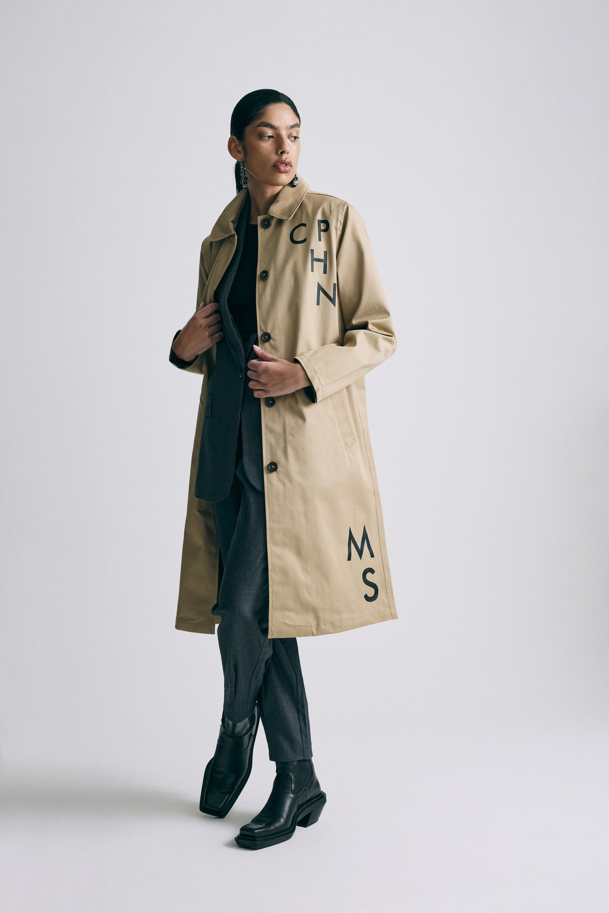 Cmplot - jas met logo in beige