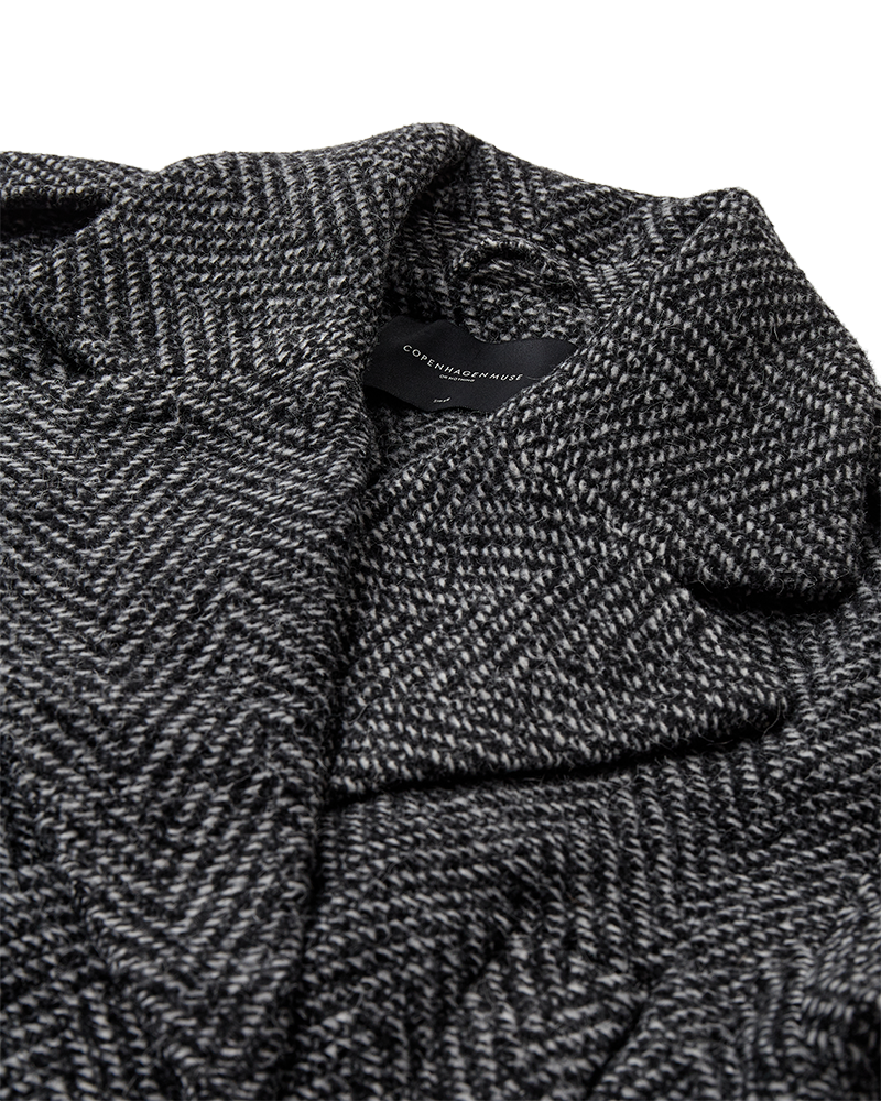 CMELIZZABETH - COAT IN BLACK