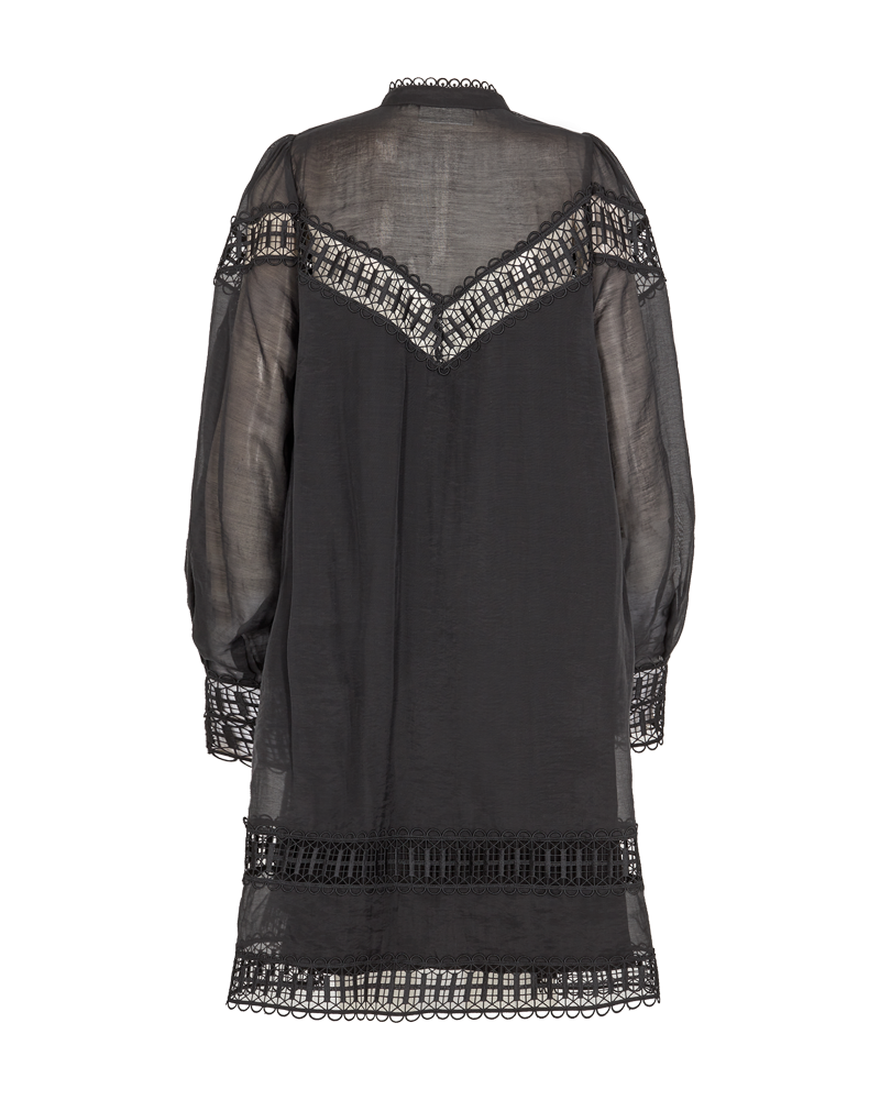 CMULTRA - DRESS IN BLACK