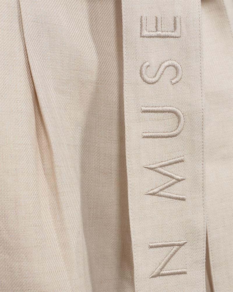Cmnature - linnen shorts in beige, gebroken wit