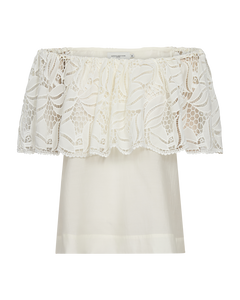 Cmmolly-off-shoulder blouse in wit, gebroken wit