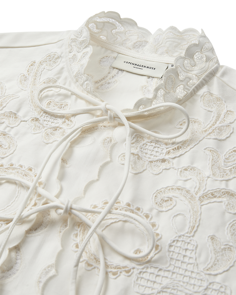 CMBOOGA - Top in beige, gebroken wit
