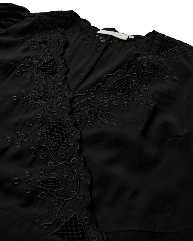 CMMADELYN - DRESS WITH PEEKABOO LACES IN BLACK