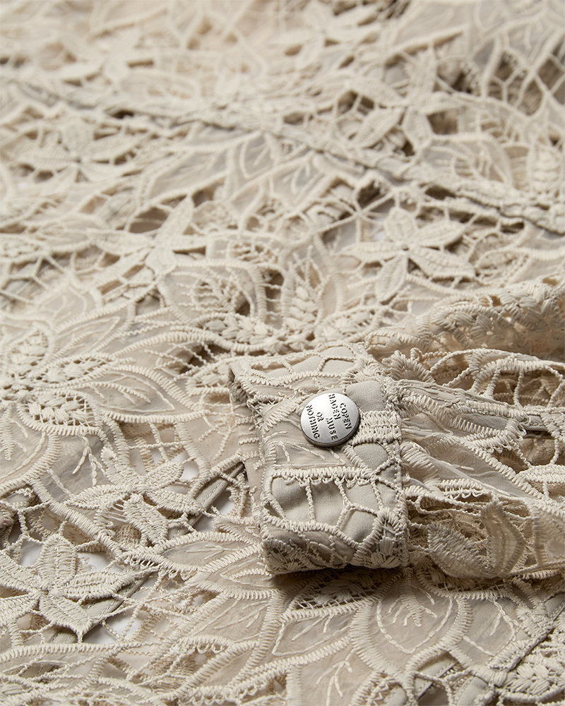 Cmlacey - jas met veters in beige