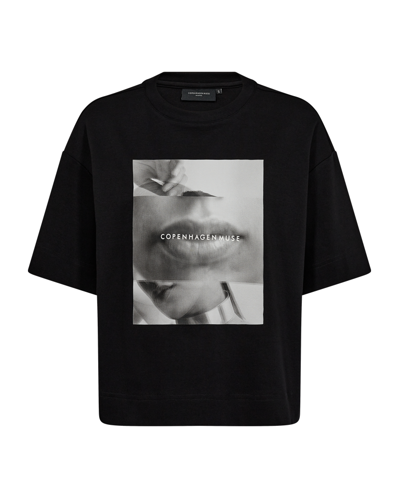 CMMUSE - T-SHIRT IN BLACK