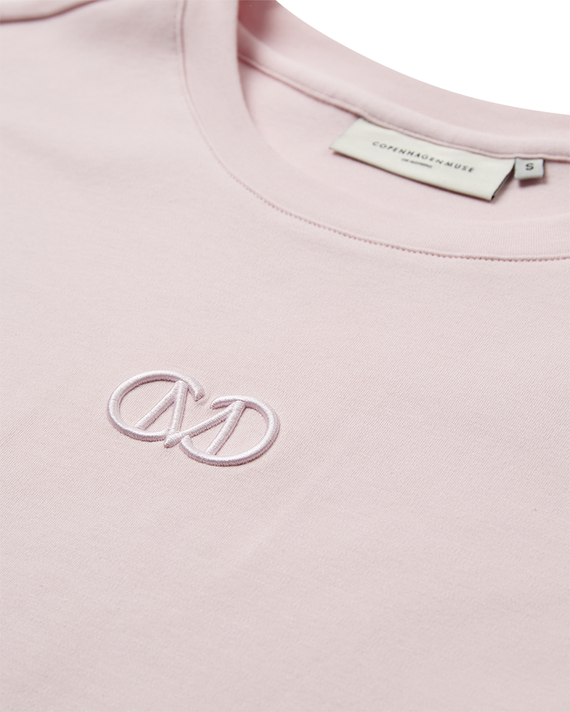 CMMUSE - T-SHIRT IN LIGHT PINK