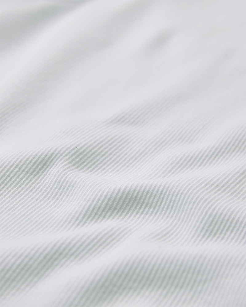 CMSIV - Top met gespeld details in het wit