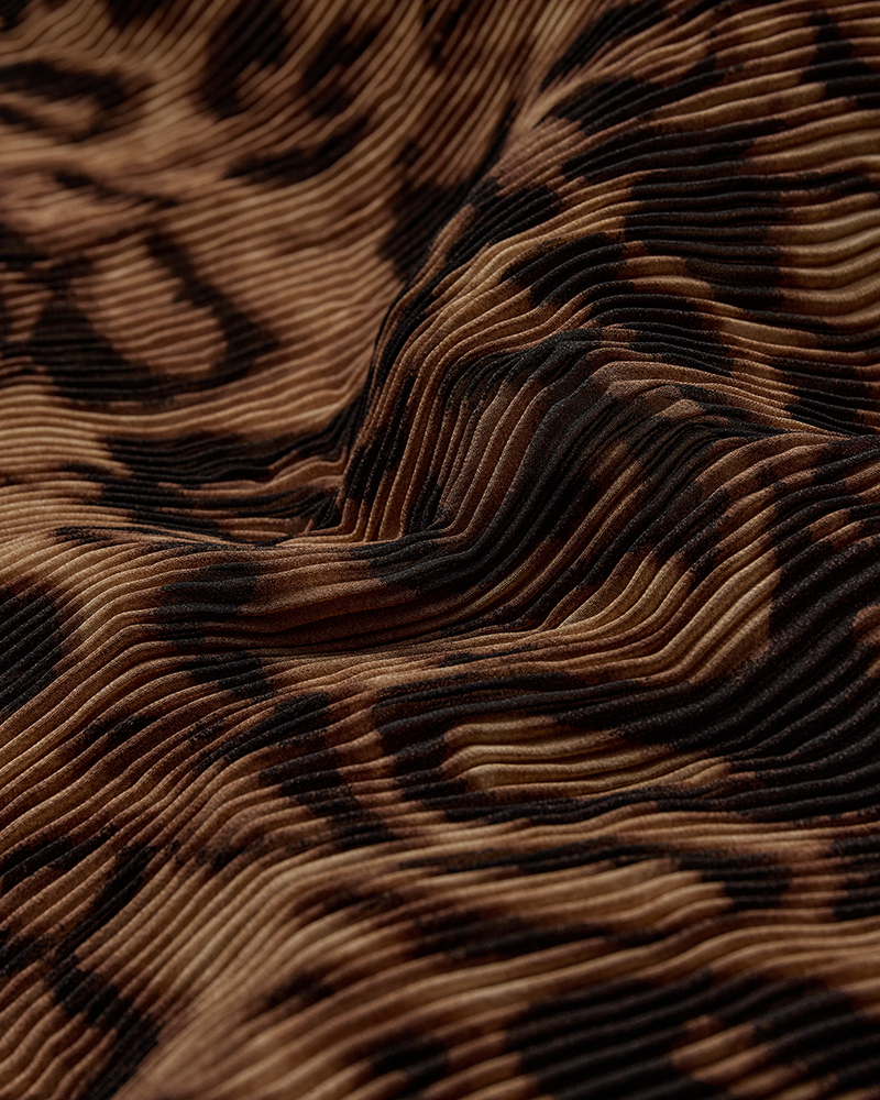 CMKIRA - PLEATED OFF-SHOULDER DRESS IN LEOPARD