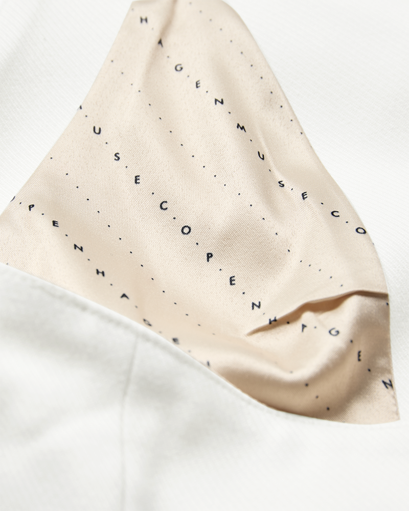 CMTailor - Waastcoat met Halterneck in gebroken wit