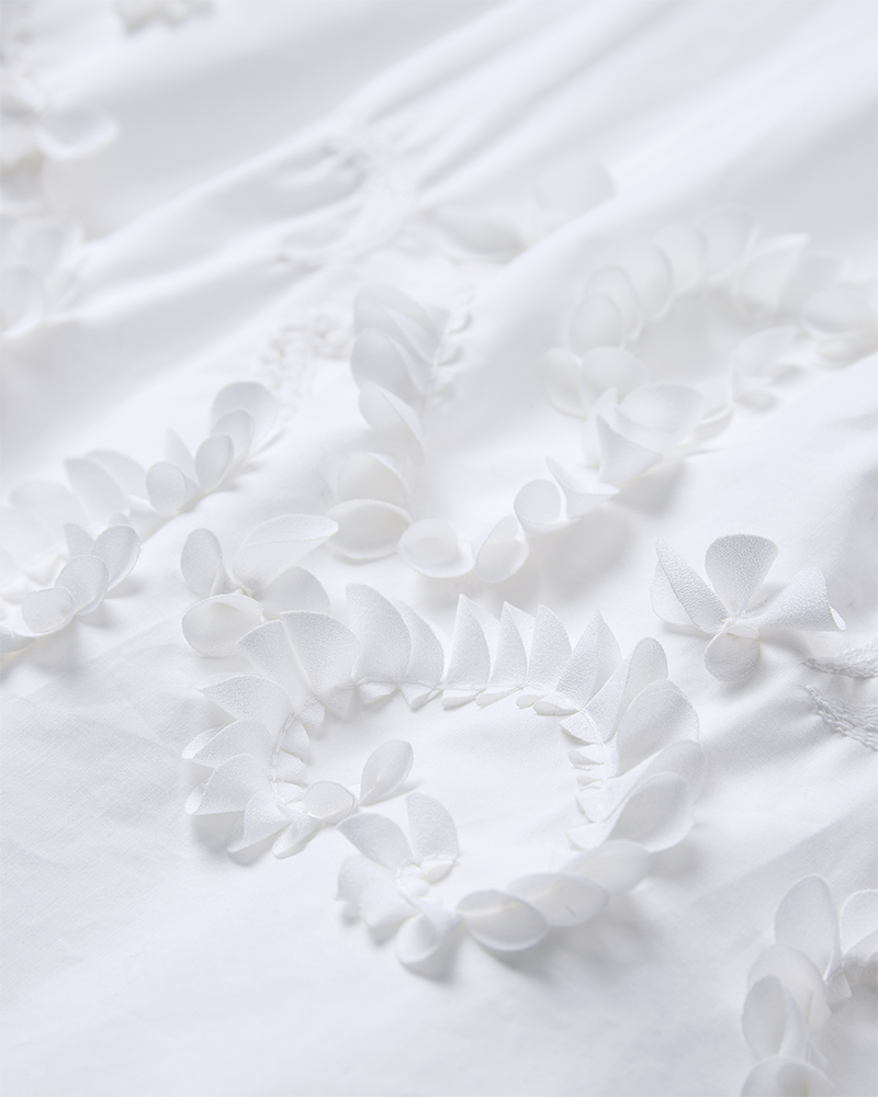 CMVATAN - SKIRT WITH HAND EMBROIDERED DETAILS IN WHITE