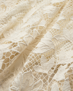 CMLARAH - SKIRT WITH ALLOVER LACE IN OFF-WHITE