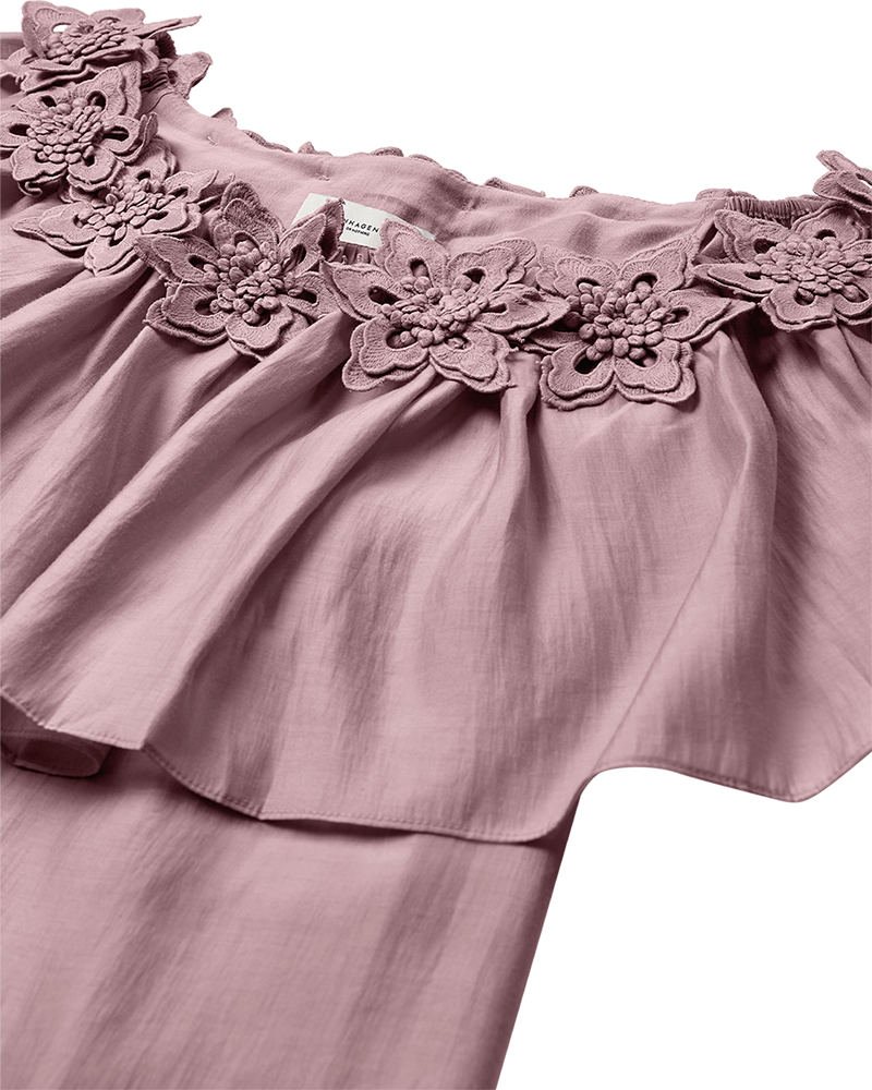 CMMOLLY - OFF-SHOULDER BLOUSE WITH HAND-SEWN FLOWERS IN ROSE
