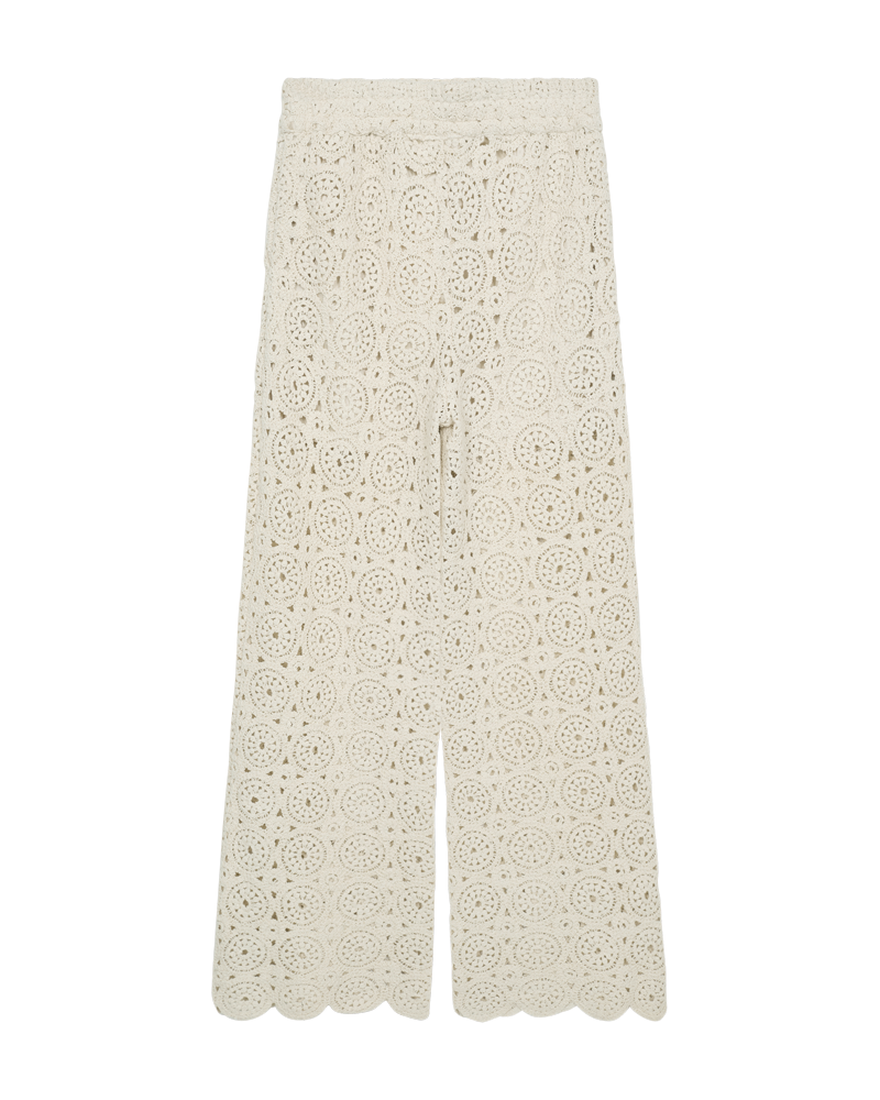 Cmcrochet - broek met haakpatroon in beige