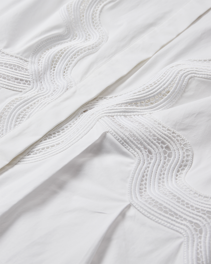 Cmshirley-Shirt-jurk met geknipte kant in het wit in het wit