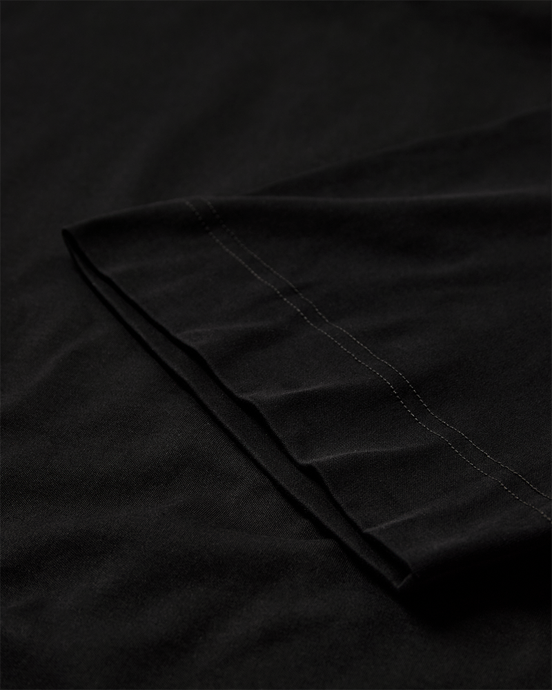 CMMUSE - T-SHIRT WITH PRINT IN BLACK