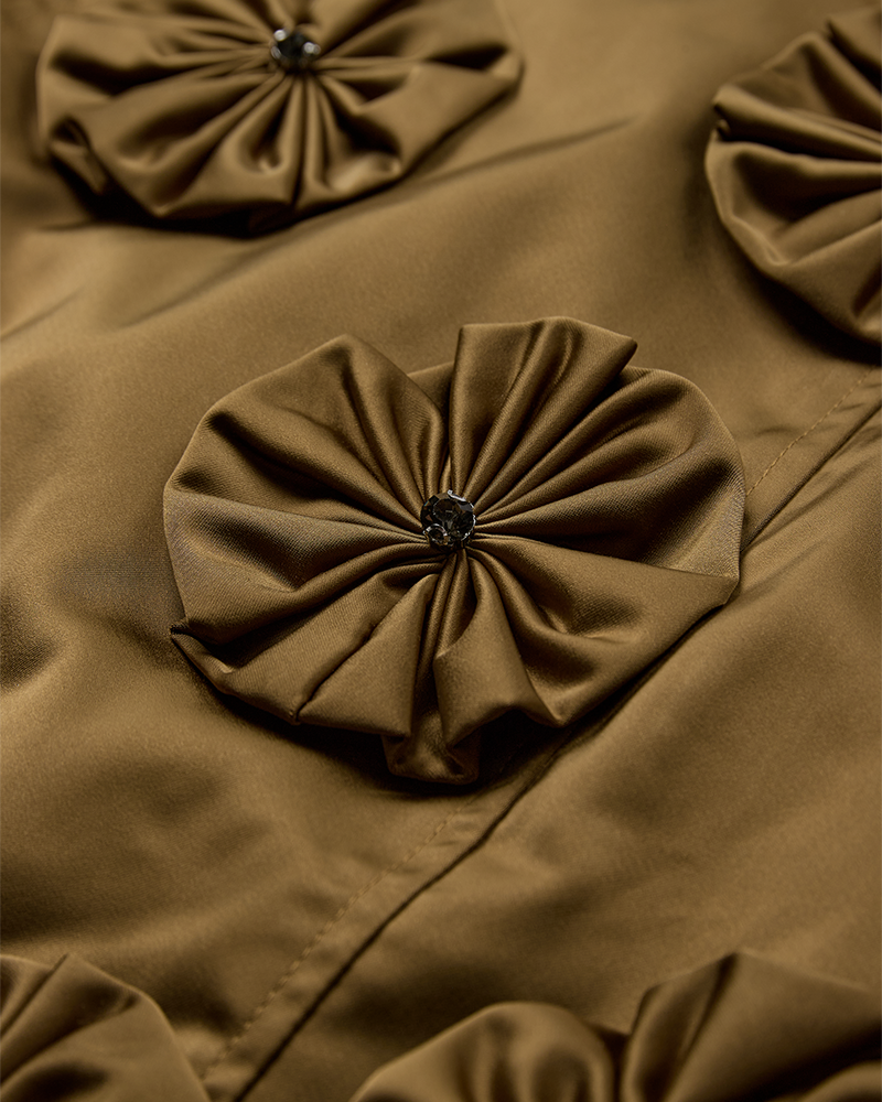 CMTINO - SKIRT WITH FLORAL DECORATIONS IN KHAKI GREEN