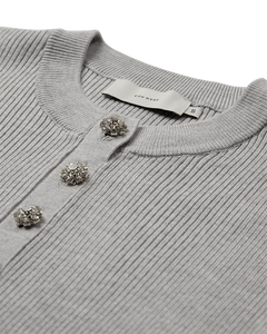 Cmvera - pullover met knoppen in grijs