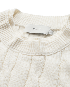 CMKOTOM - Cable Knit -pullover met geborduurd logo -detail in off -wit