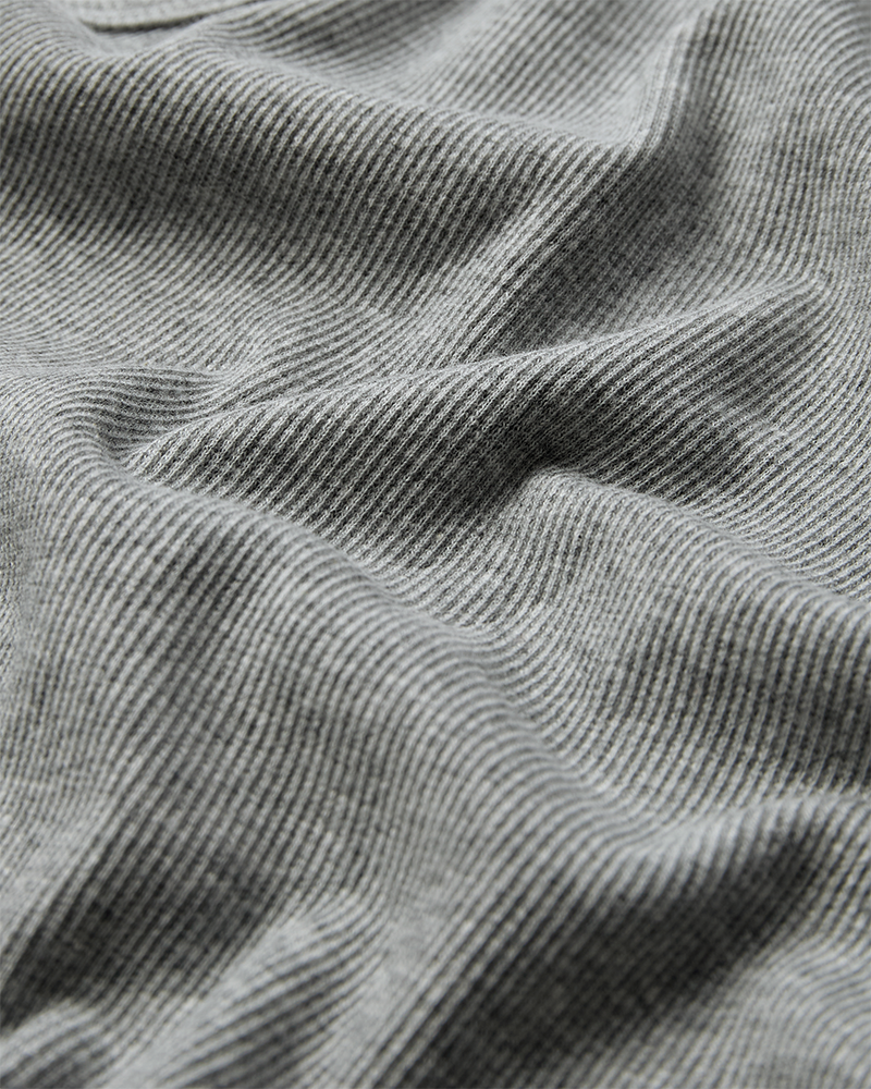 CMSIV - TOP WITH EMBROIDERED LOGO DETAIL IN GREY