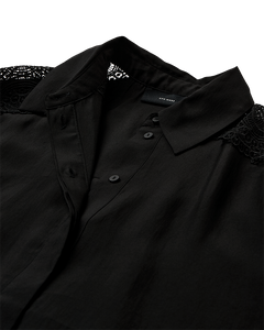 CMMOLLY - SHIRT WITH CUT-AND-SEW LACE IN BLACK