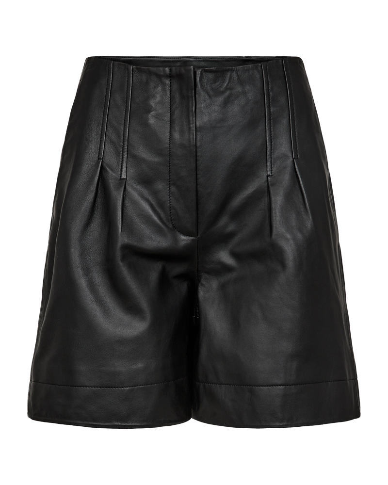 CMROYAL - LEATHER SHORTS IN BLACK
